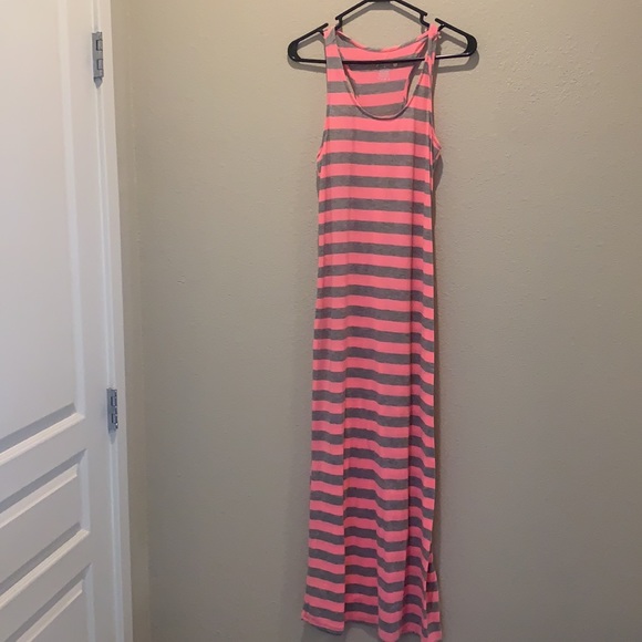 NWOT racer back maxi dress - Picture 2 of 4